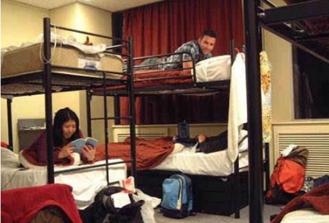 高校回应男女混寝现象，背后的故事与深层思考初探